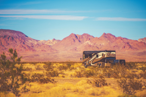 Labor Day Flat Towing Checklist: What to Inspect Before a Long Weekend Trip