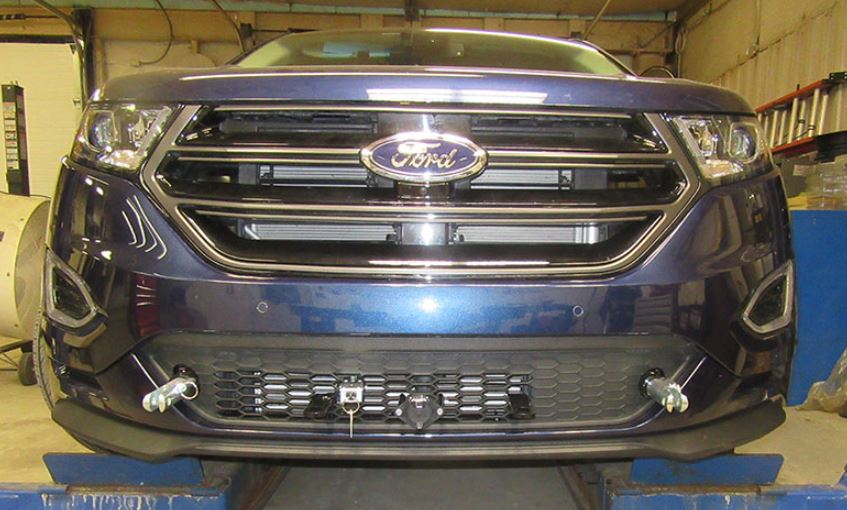 Blue Ox BX2673 Baseplate fits 2016-18 Lincoln MKX (Includes EcoBoost, ACC & Shutters) and 2015-18 Ford Edge (Includes ACC, and Shutters) (No 2.0 EcoBoost)